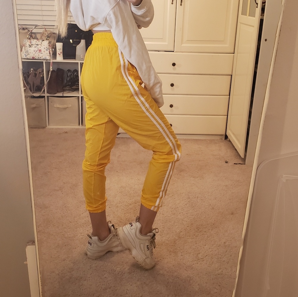Yellow track jogger pants drawstring size S/M